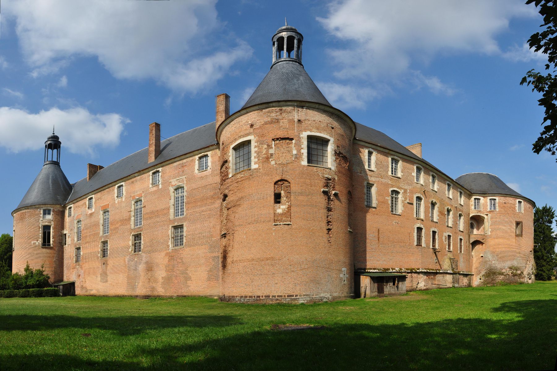 Saint-Fargeau